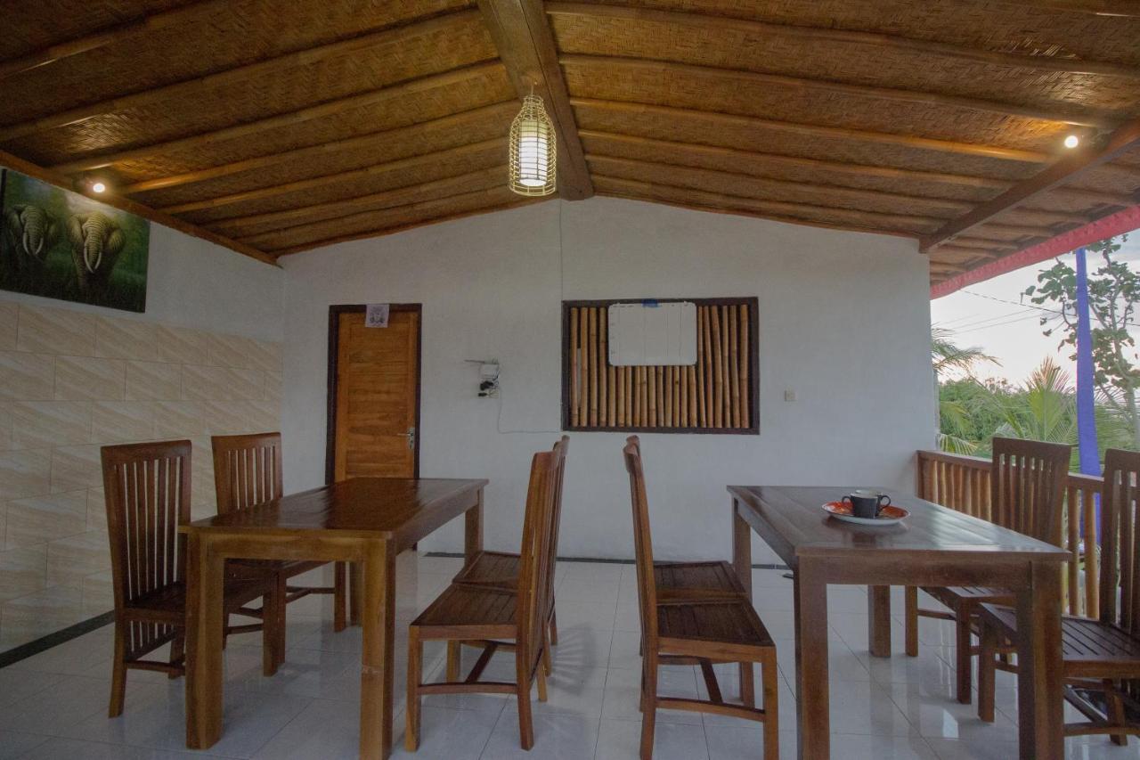 Dayuh House Hotell Batumadeg Exteriör bild